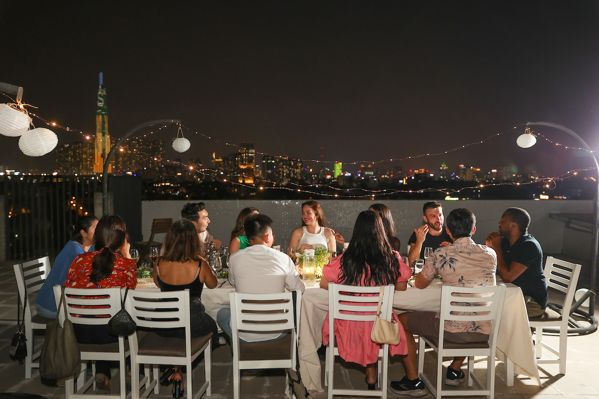 Saigon Supper Club rooftop dinner (Saigon Supper Club)