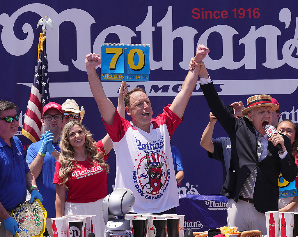 Joey Chestnut reclaims his title at Nathan's Annual Hot Dog Eating Contest. Miki Sudo won the women's competition again. ( Adam Gray / Getty Images)