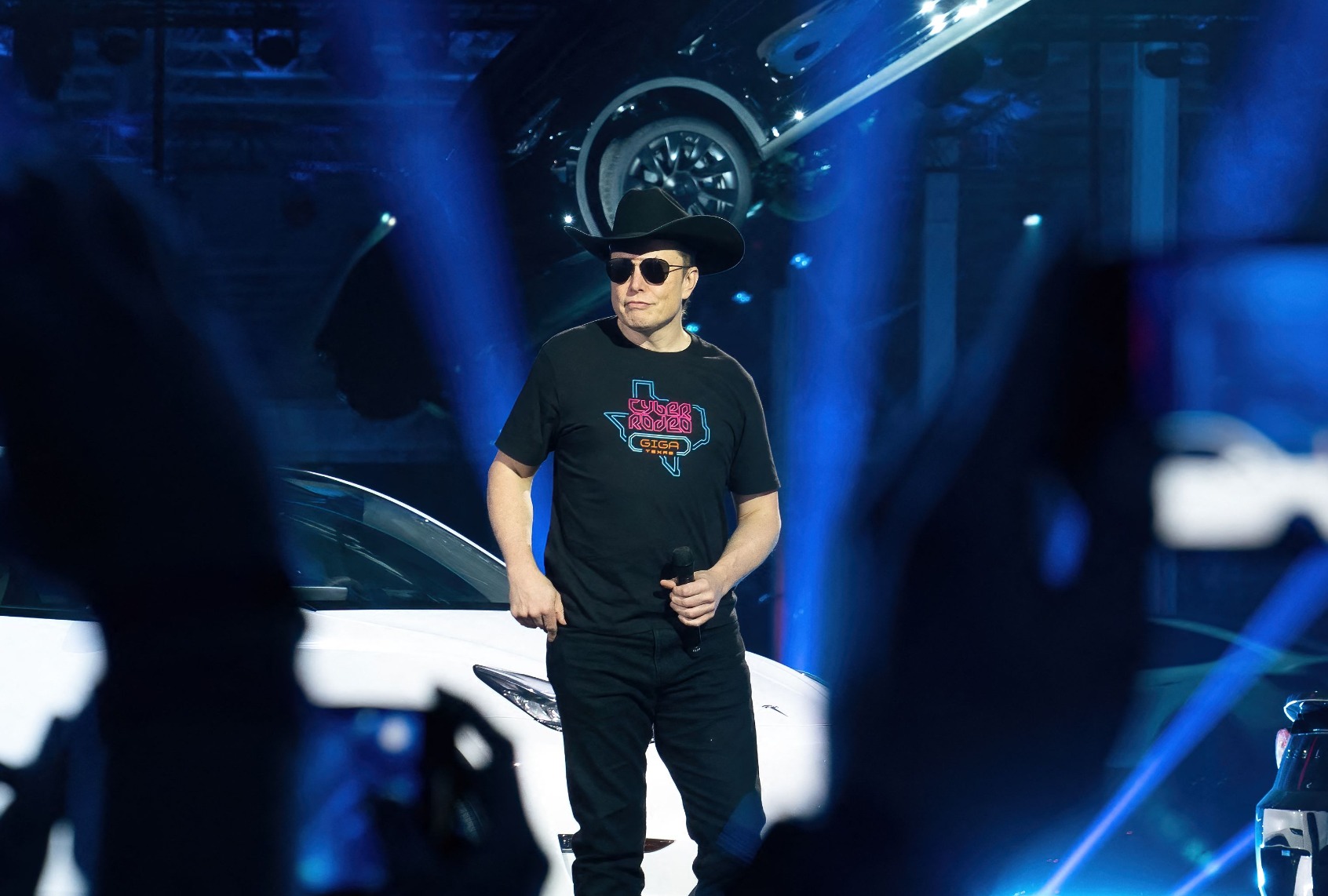 CEO of Tesla Motors Elon Musk speaks at the Tesla Giga Texas manufacturing "Cyber Rodeo" grand opening party on April 7, 2022 in Austin, Texas. ( SUZANNE CORDEIRO/AFP via Getty Images)