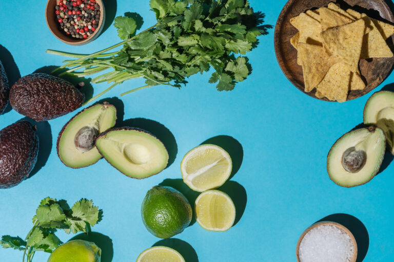 Dip ingredients (istetiana/Getty Images)