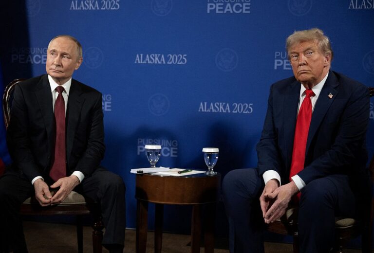 Even after a long public campaign declaring he would get peace and a summit with Putin in Alaska, Trump finally admits he "fell short" of his goal. (ANDREW CABALLERO-REYNOLDS / Getty Images)