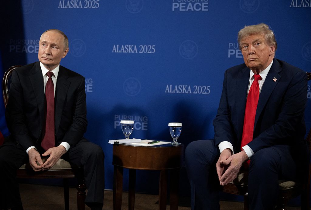 Even after a long public campaign declaring he would get peace and a summit with Putin in Alaska, Trump finally admits he "fell short" of his goal. (ANDREW CABALLERO-REYNOLDS / Getty Images)