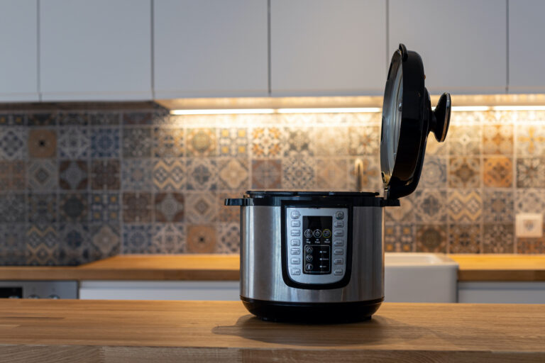 Modern multi cooker in kitchen. (MihailDechev / Getty Images)
