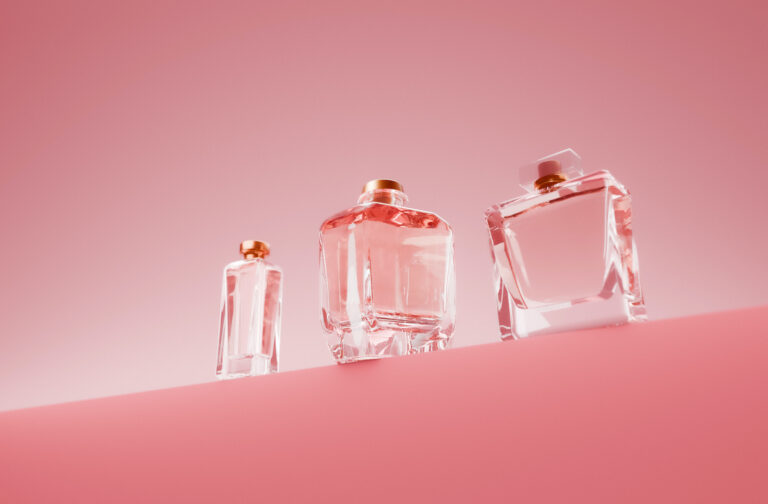 Luxury perfume (luza studios / Getty Images )