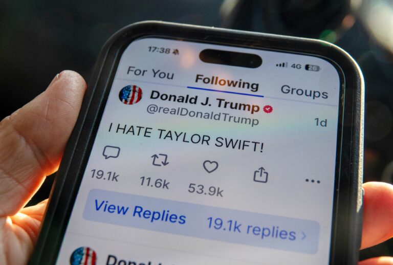 Donald Trump reacts to Taylor Swift publicly endorsing Kamala Harris (Anna Barclay/Getty Images)