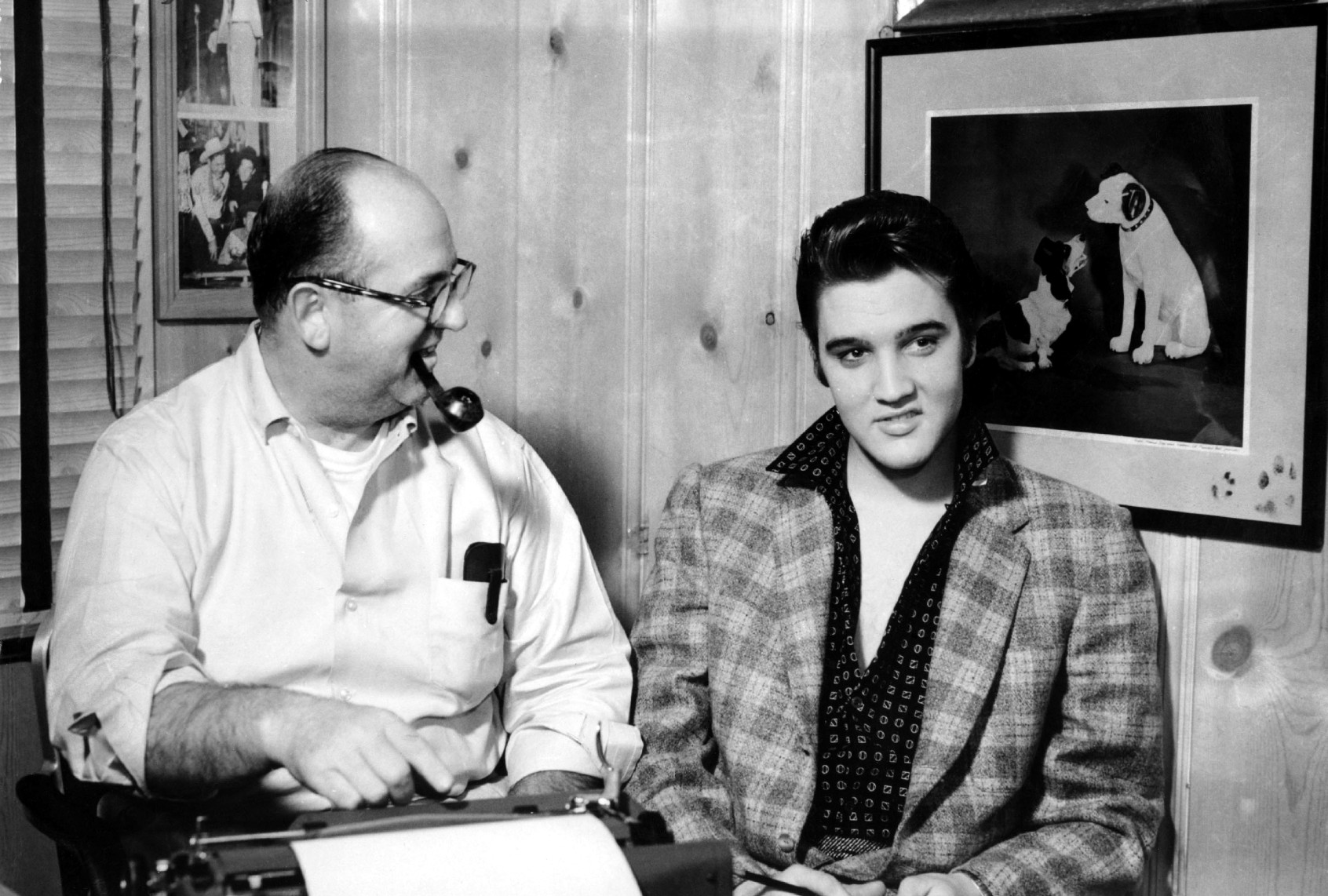 1956: Elvis Presley and Colonel Tom Parker (Michael Ochs Archives/Getty Images)