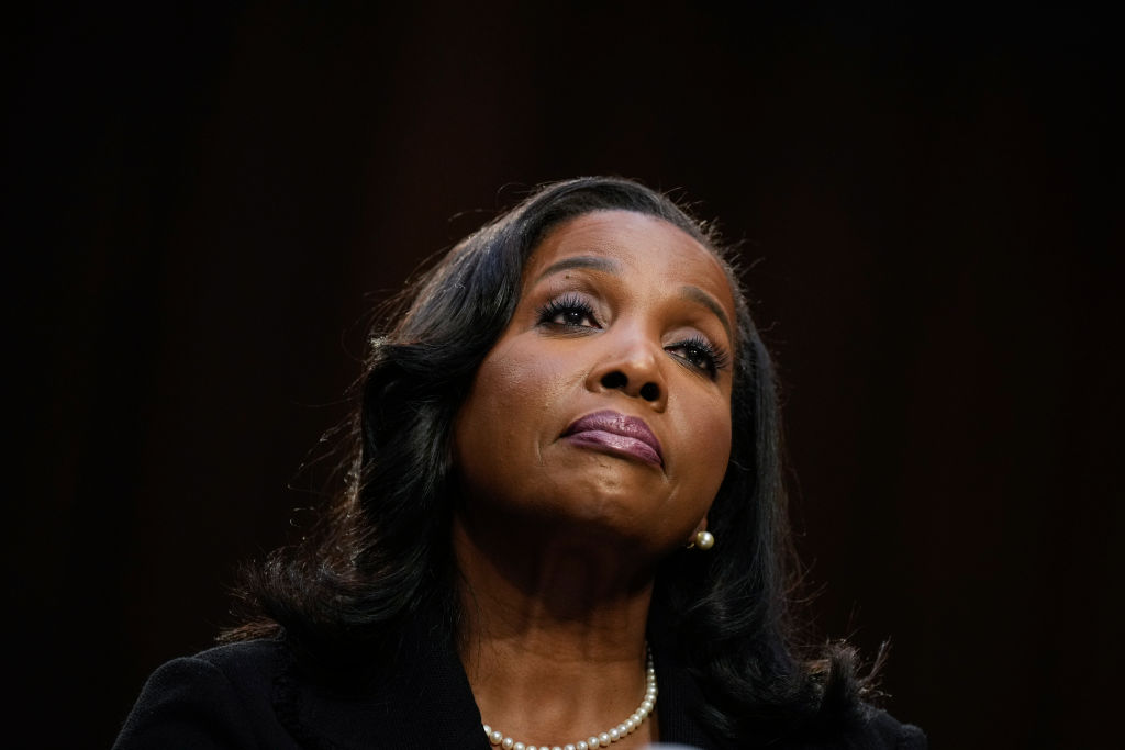 New documents reveal Federal Reserve Governor Lisa Cook did not commit fraud, as Trump alleged. (Drew Angerer / Getty Images)
