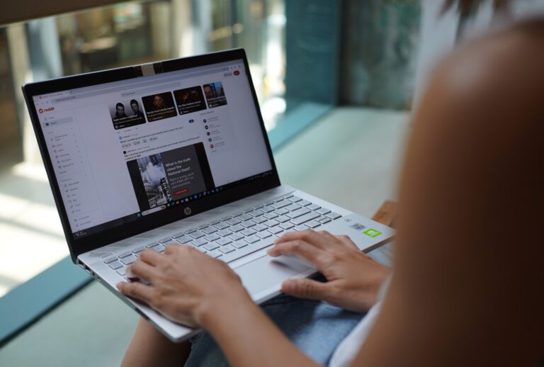 In this photo illustration, a woman browses Reddit website on her laptop. (Photo Illustration by Serene Lee/SOPA Images/LightRocket via Getty Images)