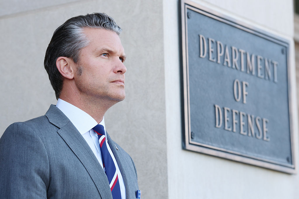 The Pentagon announced this week that an anonymous donation helped offset military pay expenditures, despite federal shutdown halting thousands of other workers' paychecks. (Anna Moneymaker / Getty Images)