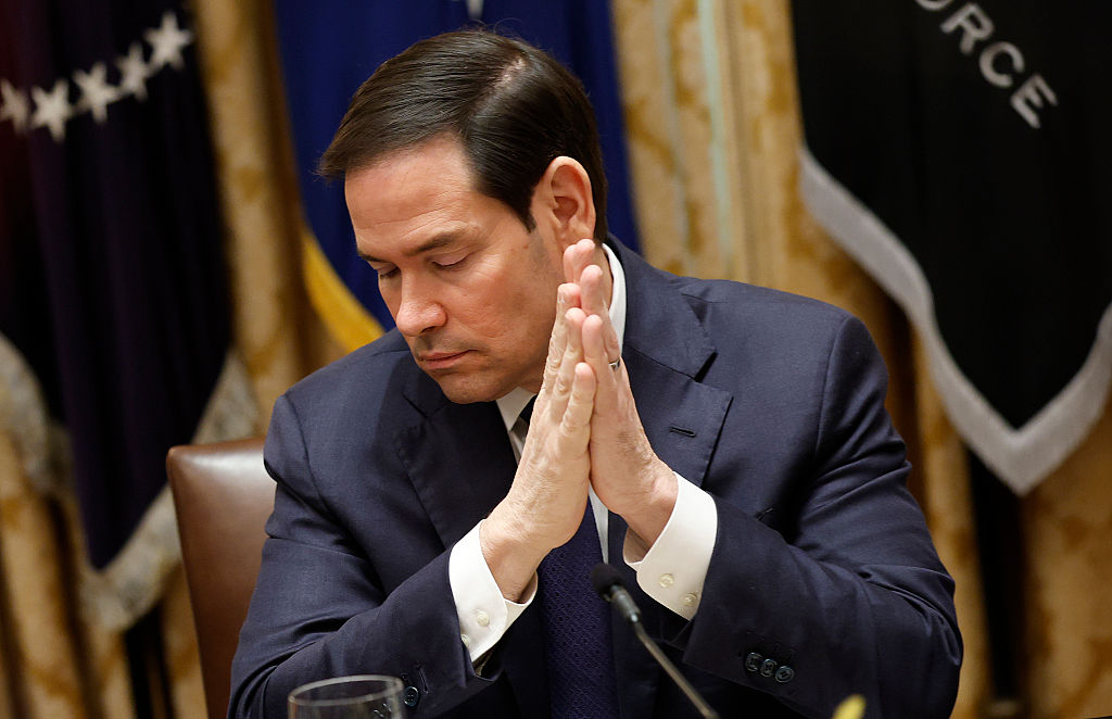 Secretary of State Marco Rubio apparently made a deal in March with Venezuela to compromise US informants on MS-13 in exchange for authorizing deportations to El Salvador. (Kevin Dietsch / Getty Images)