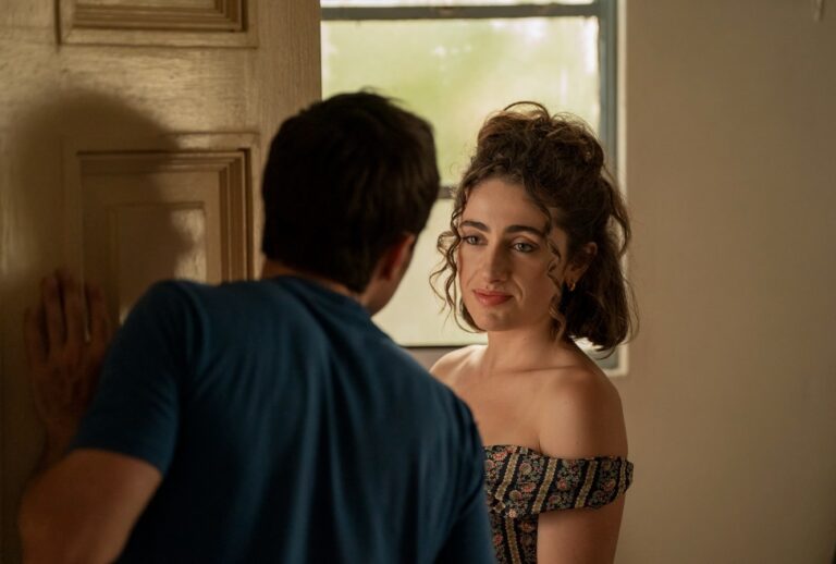 Josh Hutcherson and Rachel Sennott in "I Love LA" (Kenny Laubbacher/HBO)