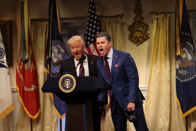 ames Austin Johnson as Donald Trump and Colin Jost as Pete Hegseth during the "Cabinet Meeting" Cold Open. (Photo by Will Heath/NBC)