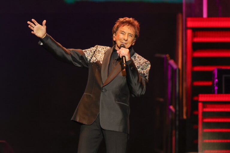 Singer Barry Manilow performs onstage during the "Manilow: The Last Seattle Concert" at Climate Pledge Arena on July 12, 2025 in Seattle, Washington. (Photo by Mat Hayward/Getty Images)