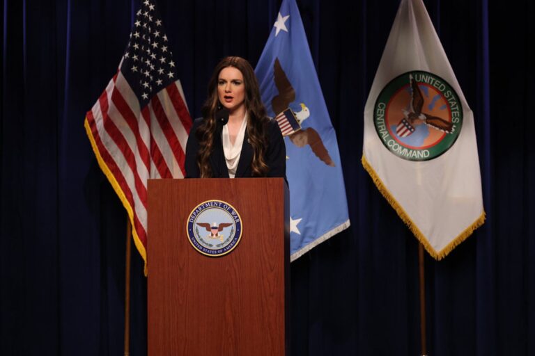 Ashley Padilla as Kristi Noem during the “Hegseth Iran Presser” Cold Open on Saturday, March 7, 2026 (Photo by Will Heath/NBC)