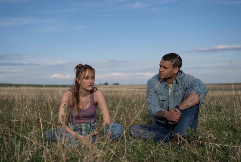 Maika Monroe as Kenna Rowan and Tyriq Withers as Ledger Ward in "Reminders of Him" (Michelle Faye / Universal Pictures)