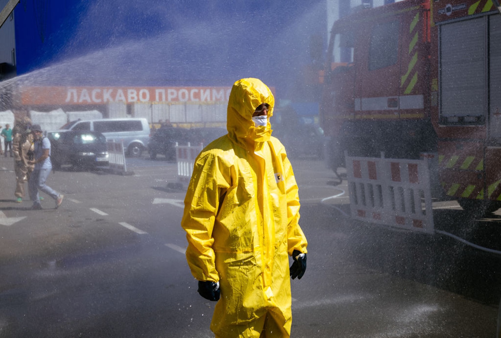 A Ukrainian Emergency Ministry rescuer attends an exercise in Zaporizhzhia in August 2022 to prepare for a possible nuclear incident at the nearby nuclear power plant, which was seized by Russian forces in March 2022. (DIMITAR DILKOFF/AFP via Getty Images)