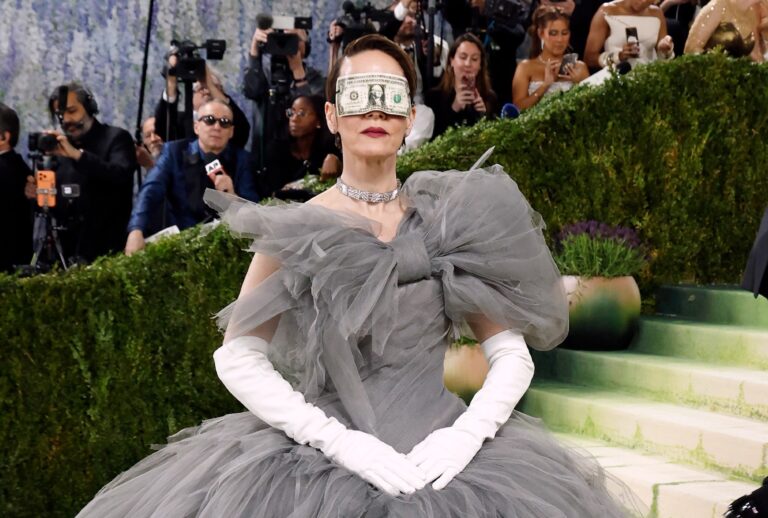 Sarah Paulson attends the 2026 Met Gala celebrating "Costume Art" at Metropolitan Museum of Art (Taylor Hill/Getty Images))