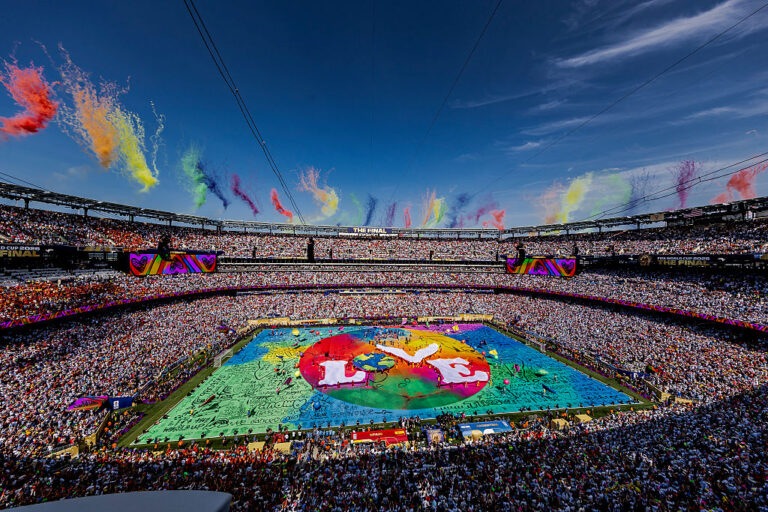 The U.S. hosted the first ever World Cup half-time show at the 2026 final game featuring international superstars like Madonna, BTS, Shakira, Justin Bieber and the Muppets. Spain went on to defeat defending champions Argentina in extra time 1-0. (Rico Brouwer / Soccrates / Getty Images)
