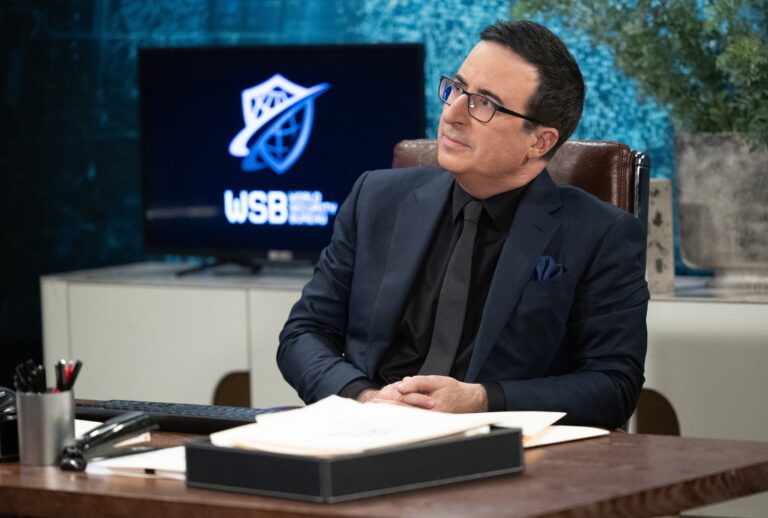 John Oliver on "General Hospital" (Disney/Christine Bartolucci)