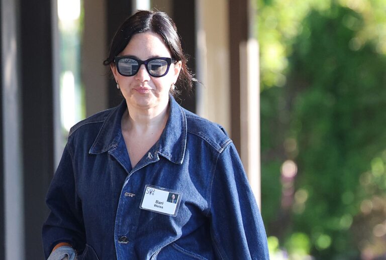 Bari Weiss, CBS News editor-in-chief, could soon be facing stiff competition from her former "60 Minutes" employees (Kevin Dietsch/Getty Images)