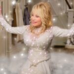 salon.com - Melanie McFarland - Dolly Parton's TV specials showed her sparkle was universal
