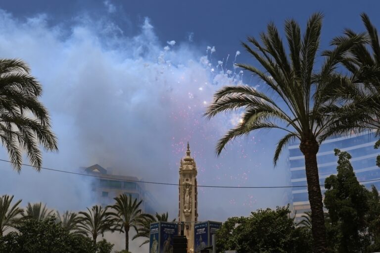 Firework smoke during Hogueras de San Juan in Alicante (Howie Southworth)