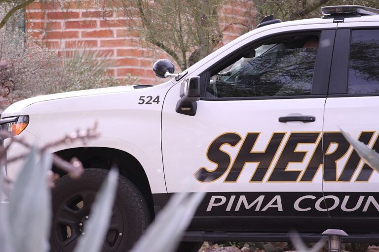 Authorities release ransom notes from February in hopes of gaining new leads for the Nancy Guthrie disappearance case. (Danielle Joe Main / Getty Images)