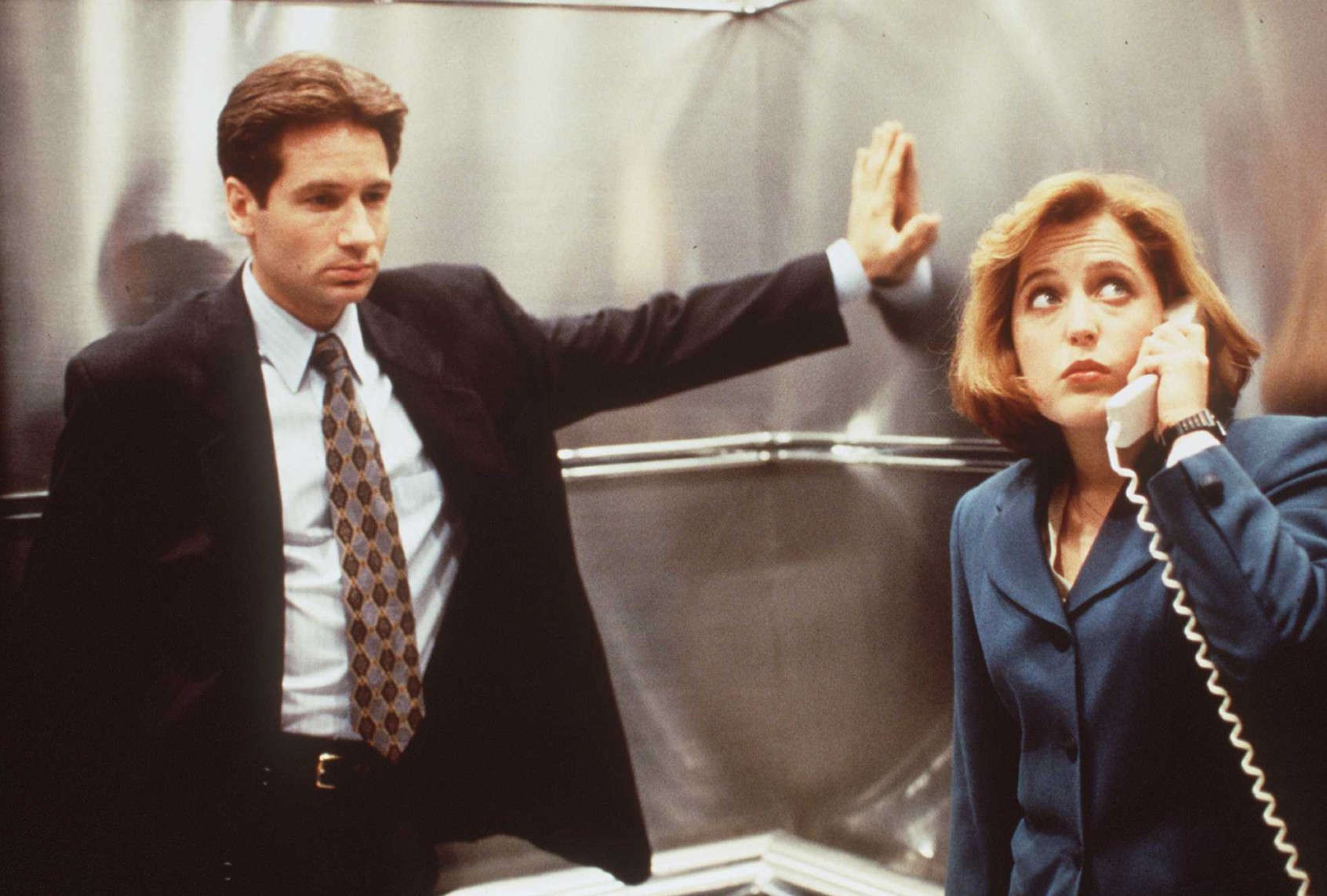 David Duchovny and Gillian Anderson in "The X-Files" (Fox/Liaison/Getty Images)