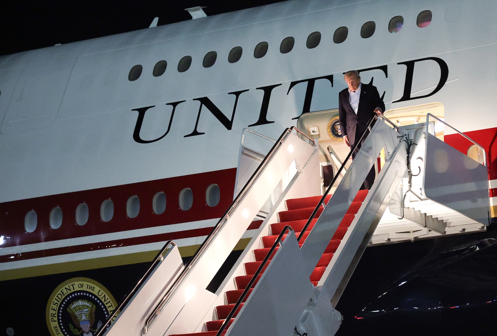 President Donald Trump returns to Joint Base Andrews on July 09, 2026 in Washington, DC. Trump, switched from the old Air Force One to the new Air Force One while stopping in the U.K. at RAF Mildenhall Air Force Base was returning from his visit to Ankara, Turkey where he attended the NATO summit. (Photo by Win McNamee/Getty Images)