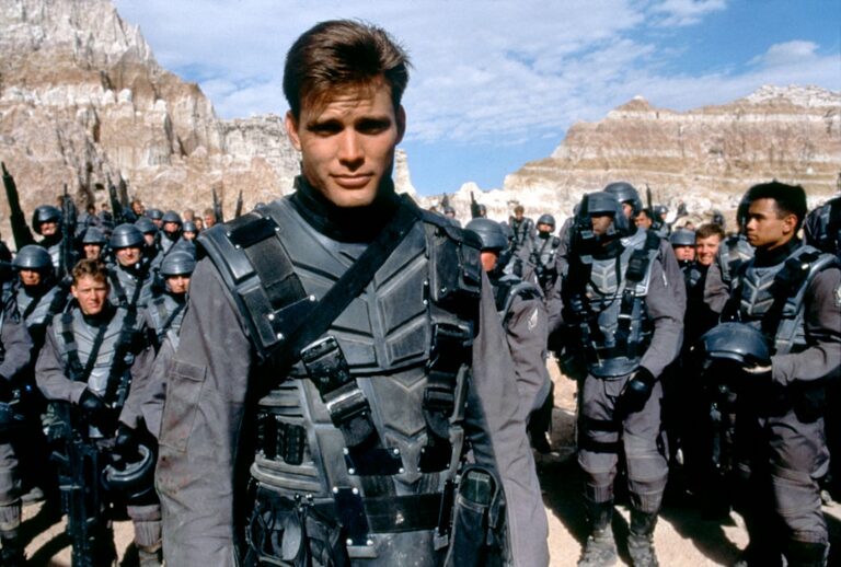 Actor Casper Van Dien on the set of "Starship Troopers" (TriStar Pictures/Sunset Boulevard/Corbis via Getty Images)