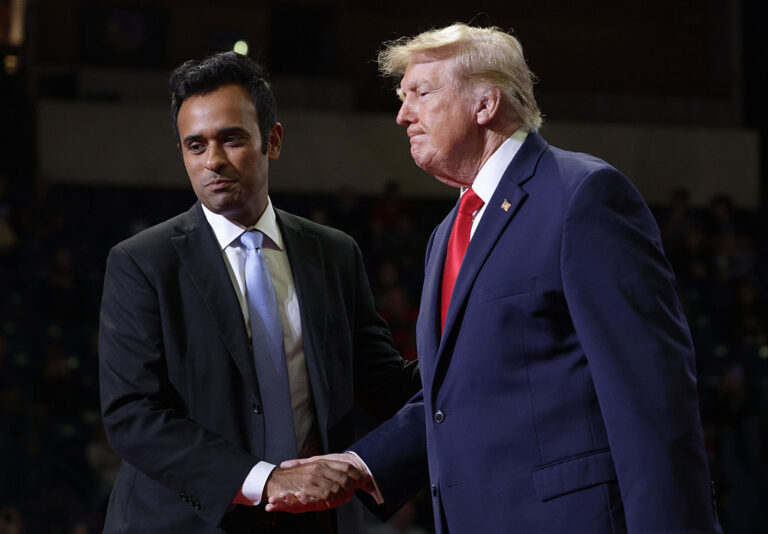 Ohio Republican gubernatorial candidate Vivek Ramaswamy campaigns with President Trump at an Ohio rally just days before the midterm elections. (Alex Wong / Getty Images)